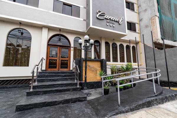 A la foto es mostra l'objecte Hotel Carmel situat a la ciutat de Lima.