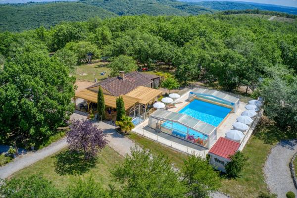 A la foto es mostra l'objecte VILLAGE DE GITES LA TRUFFIERE situat a la ciutat de Millac.