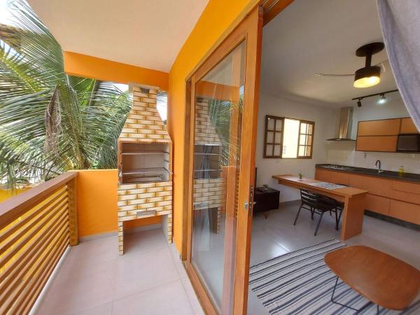 Foto 2: Cotia - Novo Flat com Piscina, 50mts da praia, churrasqueira privativa, ar con, wi-fi, netflix, garagem