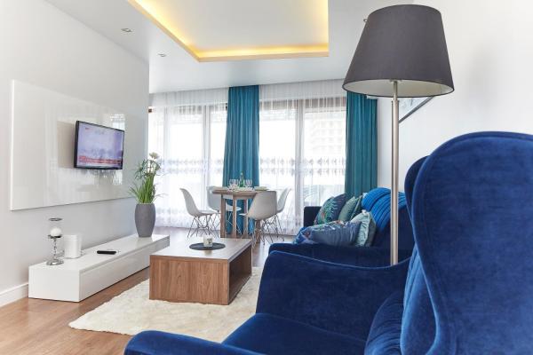 Wronia Business Residence by BookingHost, Warsaw