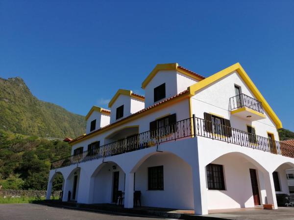 Na zdjęciu widoczny jest obiekt Casa da Sogra - Apartamento 1 położony w mieście Faja Grande.