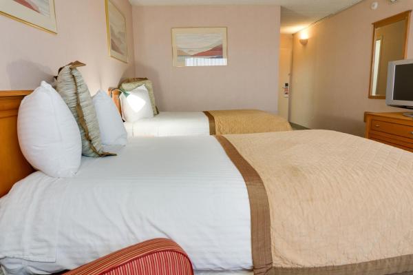 Foto 4: Howard Johnson by Wyndham Fullerton/Anaheim Conference Cntr