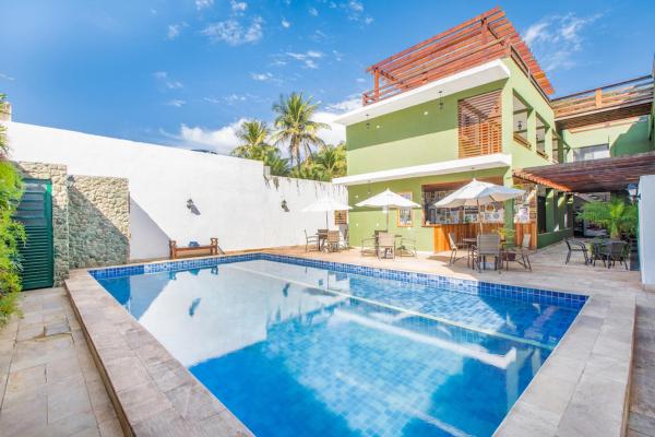 A la foto es mostra l'objecte Hotel Cajueiro Guarujá situat a la ciutat de Guarujá.