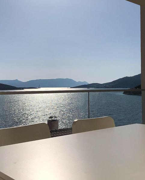 På billedet ses objektet Apartmani Bolero - Neum beliggende i byen Neum.