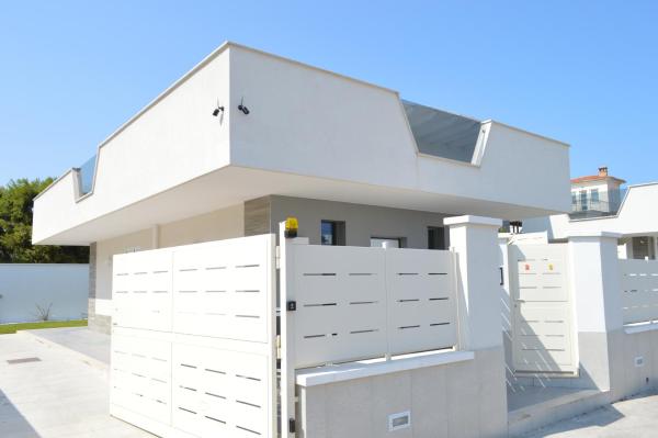 A la foto es mostra l'objecte Villa Baia dei Gruccioni situat a la ciutat de Trani.