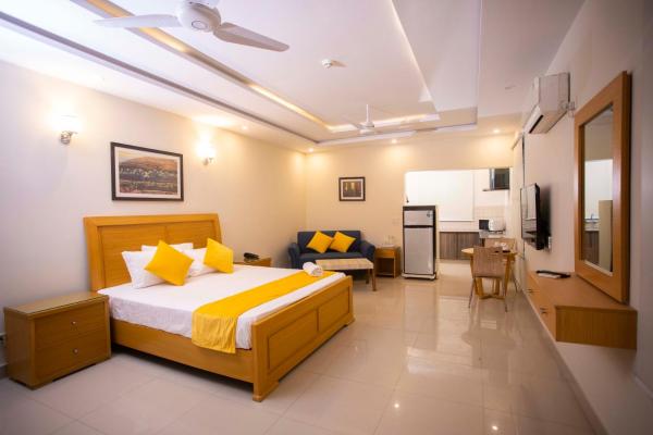 A la foto es mostra l'objecte Maati Spaces - Rooms with Kitchen situat a la ciutat de Lahore.