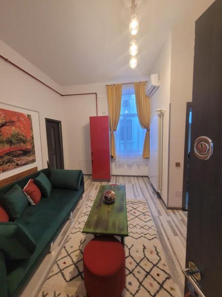 Na zdjęciu widoczny jest obiekt City Home położony w mieście Bukareszt.