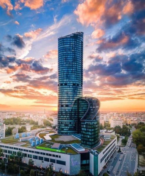 30th+ Floor Apartments in Sky Tower, Vratislav