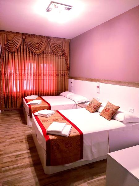 The photo shows the Hotel Venice Tour located in the city of Mestre.