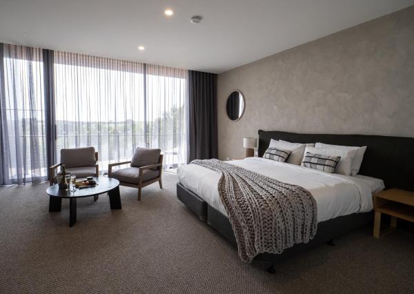 写真にはライ市にあるLinks Lodge at The Dunesが写っています。