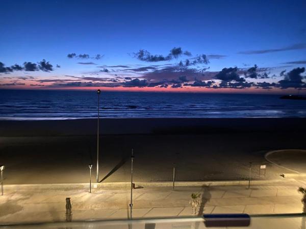 A la foto es mostra l'objecte Appartement a Mehdia avec vue sur la plage situat a la ciutat de Kenitra.