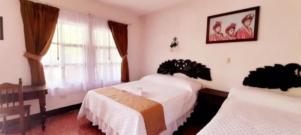 A la foto es mostra l'objecte La Chacra de Joel Hotel situat a la ciutat de Malacatancito.