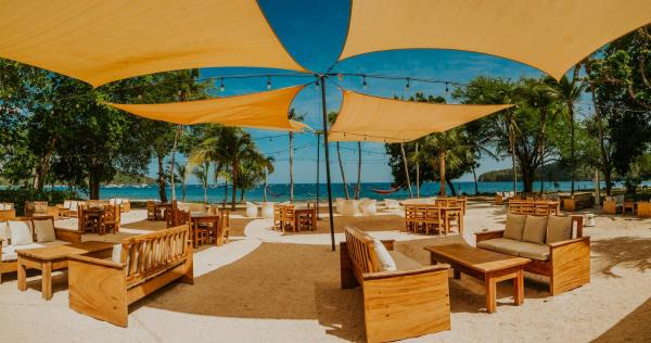 Auf dem Foto ist das Objekt Café de Playa Beach Front Hotel in der Stadt Coco zu sehen.