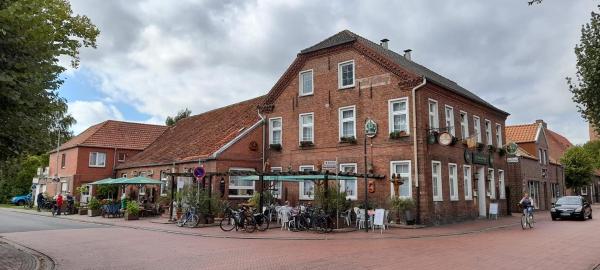 A la foto es mostra l'objecte Landgasthof Hotel Zur Waage situat a la ciutat de Marienhafe.