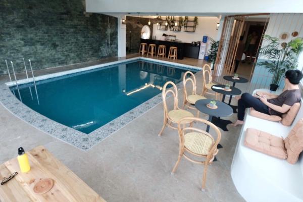 A la foto es mostra l'objecte Beds & Friends Hostel Mactan with Pool and Bar situat a la ciutat de Mactan.