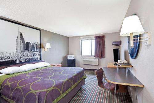 Kuva 9: Super 8 by Wyndham Nashville/ Dntn/ Opryland Area