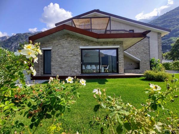På billedet ses objektet Holiday Home Brezza di Lago-3 by Interhome beliggende i byen Verceia.