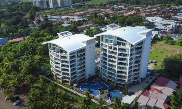 A la foto es mostra l'objecte Diamante del Sol Ocean front condos, Micasas situat a la ciutat de Jacó.
