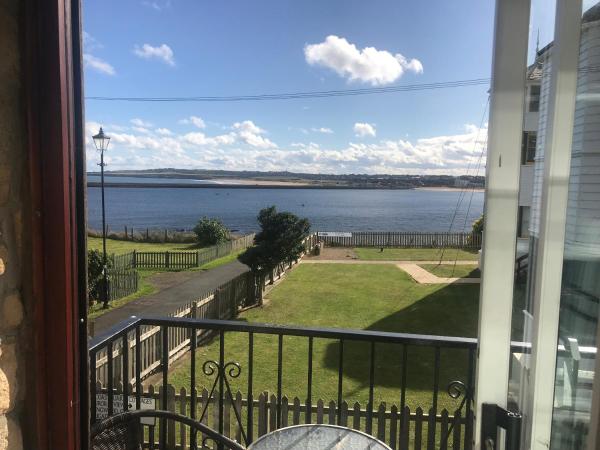 På bilden syns objektet The View som ligger i staden Tynemouth.