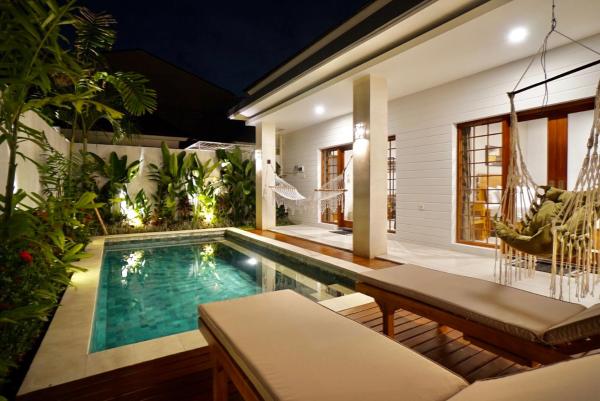 Belle Astina - Canggu