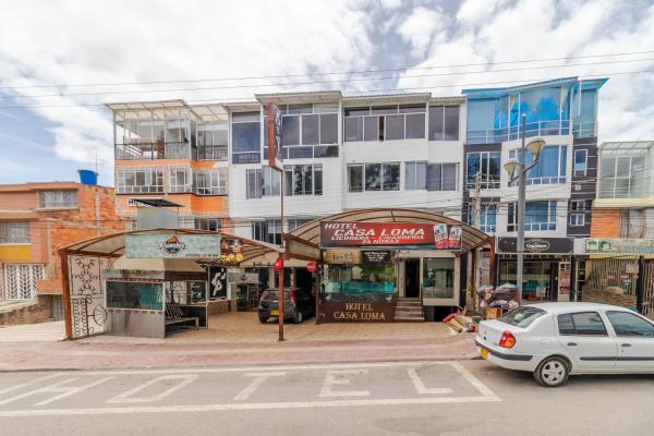 Na zdjęciu widoczny jest obiekt Hotel Casa Loma położony w mieście Tunja.