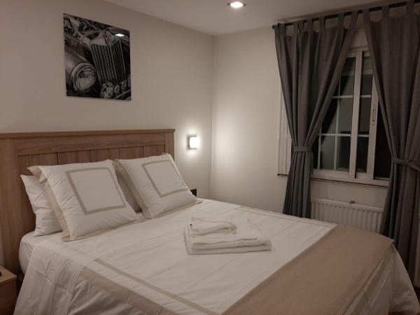 Na zdjęciu widoczny jest obiekt Habitacion cerca del Aeropuerto położony w mieście Coslada.
