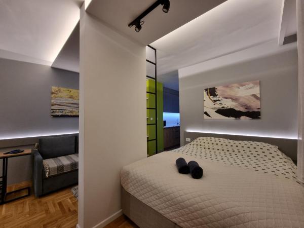 A la foto es mostra l'objecte Studio Apartman Golden Lux 1 situat a la ciutat de Pale.
