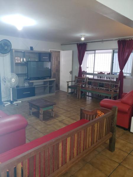 På billedet ses objektet APT 4 quartos na Ponta Verde a 100 metros da praia beliggende i byen Maceió.