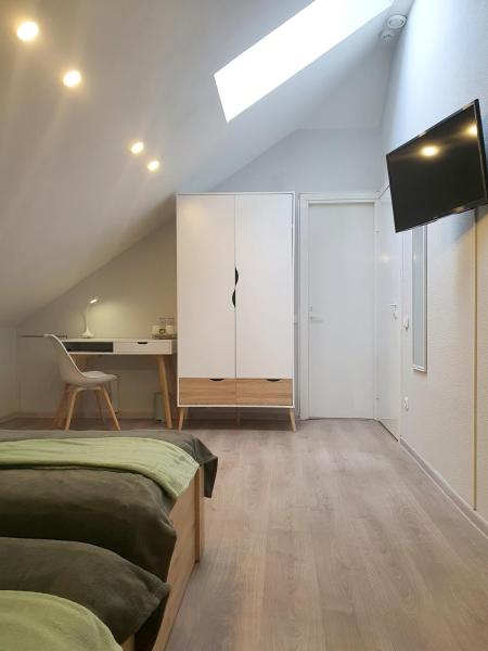 写真にはVenta市にあるKambarių nuoma - Pašakarniai SAURIDAが写っています。