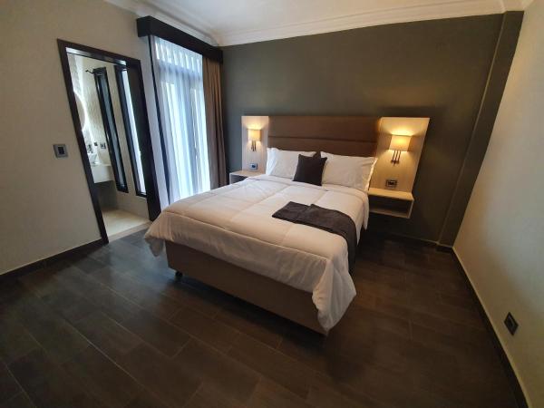 L'Aurora Inn, Guatemala