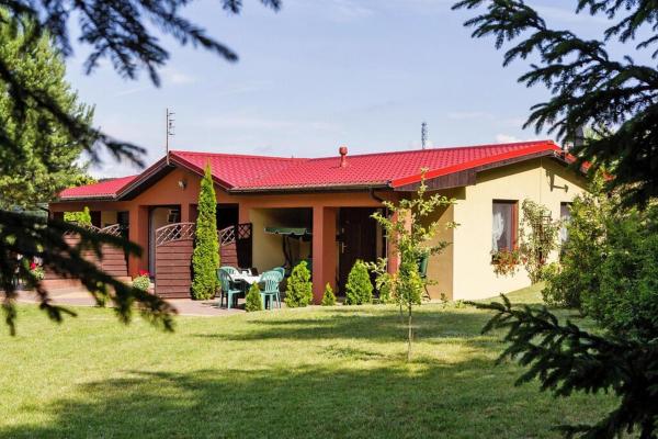 Na zdjęciu widoczny jest obiekt House near Baltic Sea and Wolinski Park położony w mieście Dargobądz.