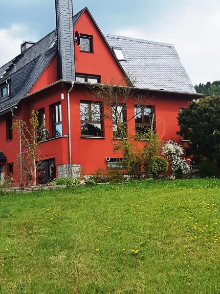 Na zdjęciu widoczny jest obiekt Montanregion Erzgebirge-Ihr Urlaub ist unsere Herzenssache położony w mieście Markersbach.