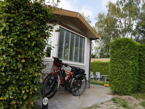 A la foto es mostra l'objecte Chalet Esdoorn in Putten, Gezellig en Luxe gerenoveerd situat a la ciutat de Putten.