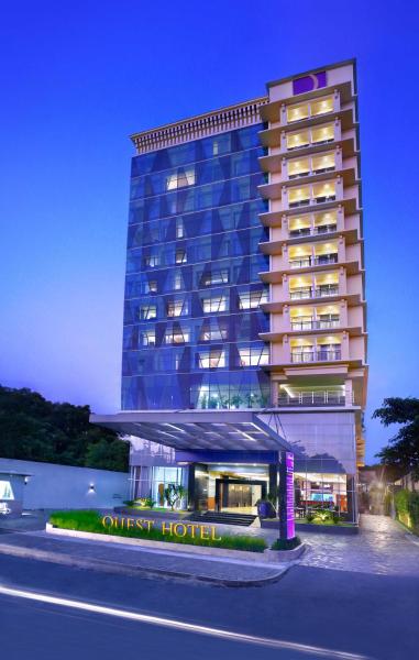 A la foto es mostra l'objecte Quest Hotel Darmo - Surabaya by ASTON situat a la ciutat de Dinojo.