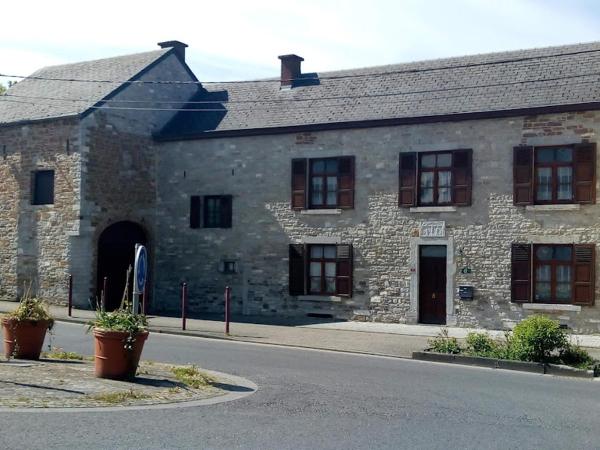 En la foto se muestra el objeto Le Relais du Malpas ubicado en la ciudad de Namur.