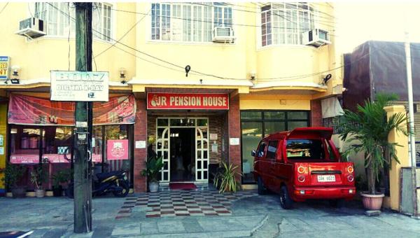 A la foto es mostra l'objecte JR Pension House situat a la ciutat de Baybay.