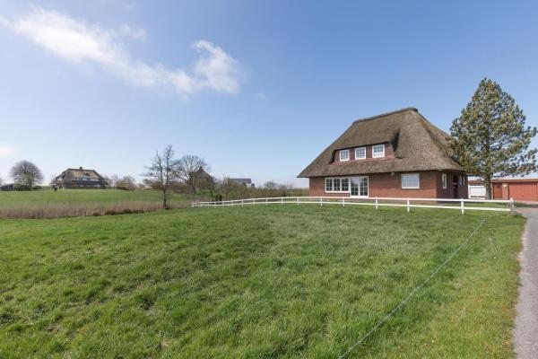 A la foto es mostra l'objecte Käptns Hus situat a la ciutat de Hattstedtermarsch.