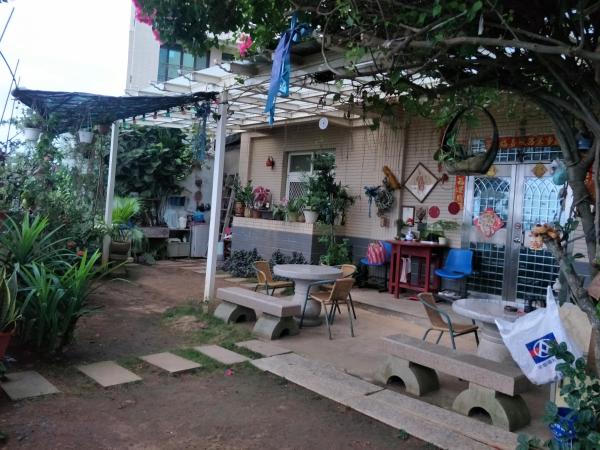 Photo 1 : 豪鵬遊民宿2館