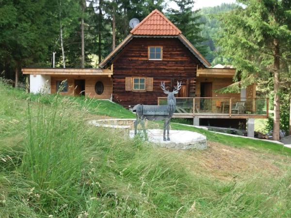 The photo shows the Chalet Weiberle Hochschwab located in the city of Oberdorf.