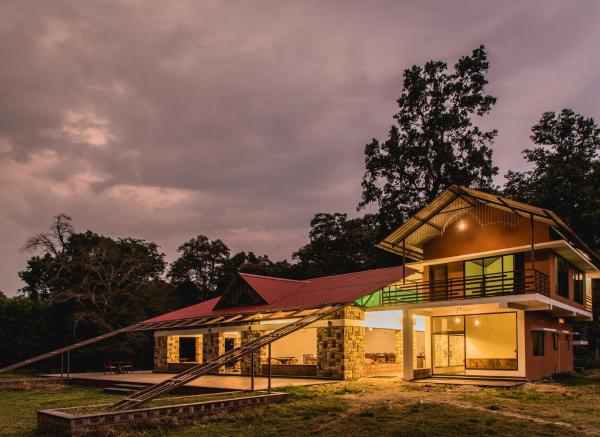 Na fotografii je vidět objekt Parampara cottages nacházející se ve městě Dandeli.