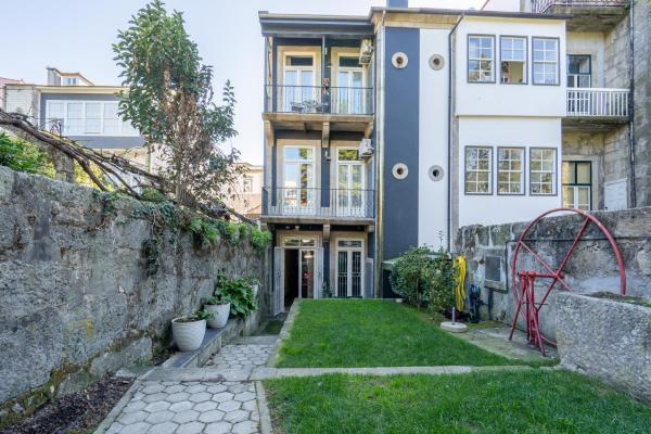 Foto 6: Host Wise - Homely Noble Flats - Garden & Jacuzzi