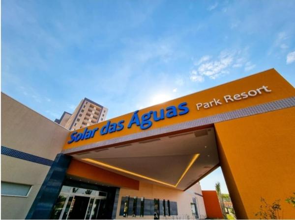På billedet ses objektet Solar das Águas Park Resort Olímpia beliggende i byen Olímpia.