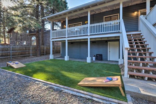 På bildet vises objektet Pet-Friendly Flagstaff Escape w/ Fenced-In Yard! som ligger i byen Flagstaff.