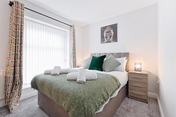 Billede 1: Contractor Base - 4 Beds - Dining - Wi-Fi