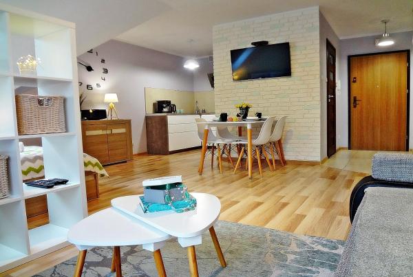 A la foto es mostra l'objecte Holiday Hill Apartamenty Pogodny, blisko do dworca PKP situat a la ciutat de Karpacz.