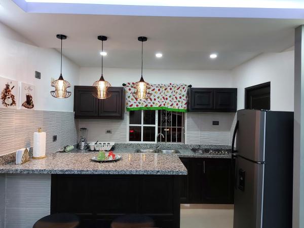A la foto es mostra l'objecte 4to nivel 2 habitaciones 2 baños Alma Rosa I situat a la ciutat de El Seis.