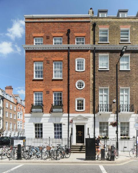 Luxury 1-bedroom apartment in Marylebone, London