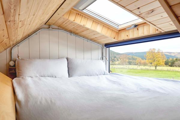 Billede 4: Aileen - Unique tiny house with wood fired roll top bath in heart of the Cairngorms