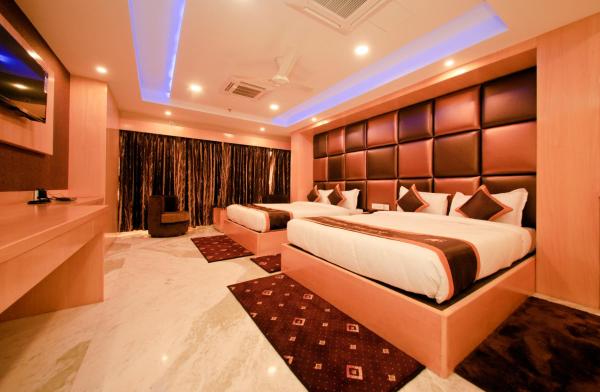 A la foto es mostra l'objecte Hotel Golden Palace situat a la ciutat de Salkhia.