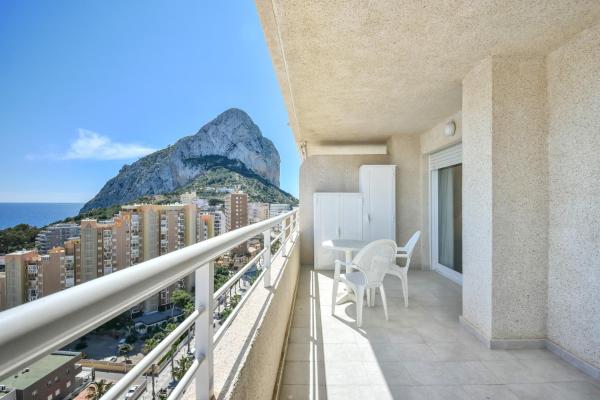 A la foto es mostra l'objecte Homeincalpe Apolo XVI 2-15-68 situat a la ciutat de Calp.